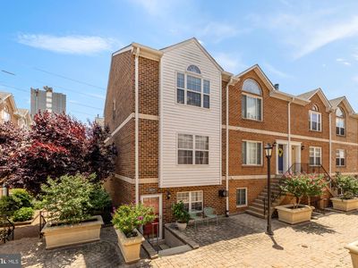 3034 S Glebe Rd, Arlington, VA, 22206
