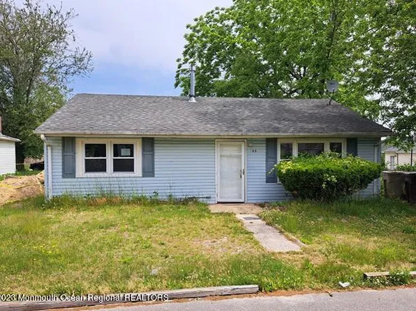 55 2nd Avenue, Toms River, NJ 08757