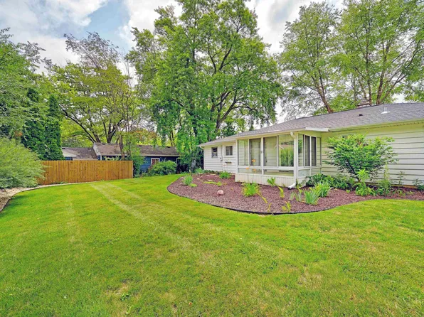 6622 Franklin Ave, Middleton, WI 53562