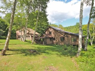 650 Jewett Rd, Brownsville, VT 05037