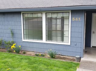 541 Pearl St, Medford, OR