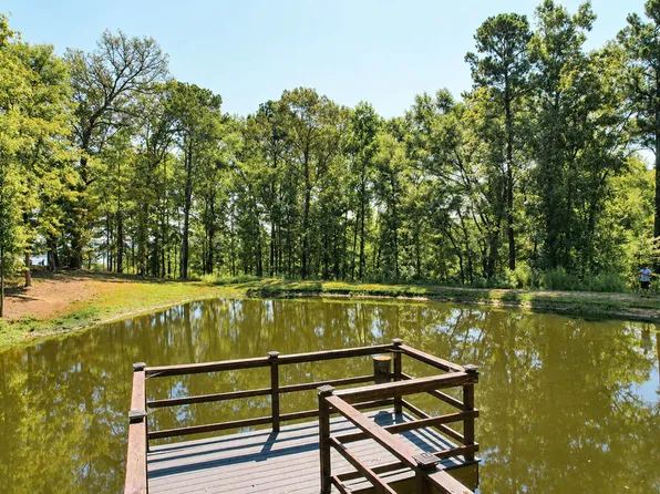 1701 County Road 489, Etoile, TX 75944