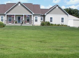 4946 Williams Rd, Ashville, OH 43103