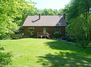 70 Carpenter Rd, Scituate, RI 02825