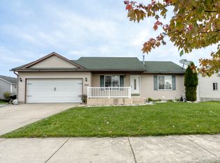 3225 Reynoldsburg Dr SE, Kentwood, MI
