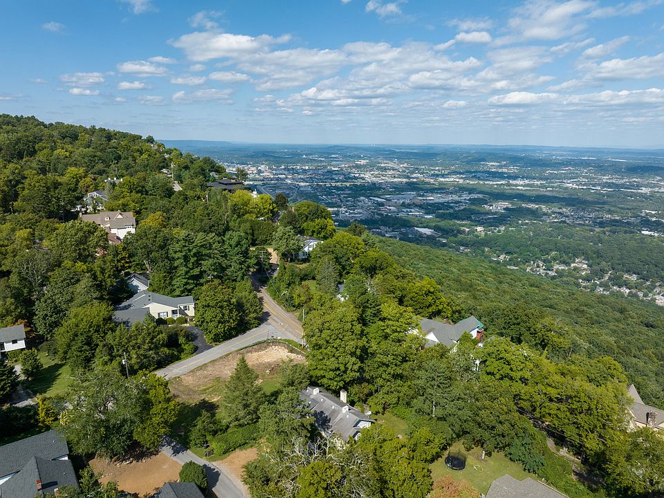 310 E Brow Rd, Lookout Mountain, TN 37350 Zillow