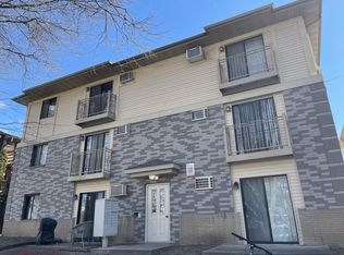 436 S Van Buren St #1, Iowa City, IA 52240