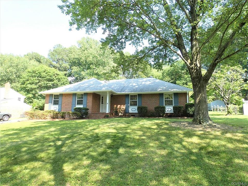 1st image of 317 N Pinetta Dr
