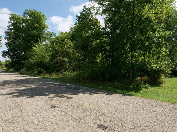 17285 Williamsville St, Cassopolis, MI 49031