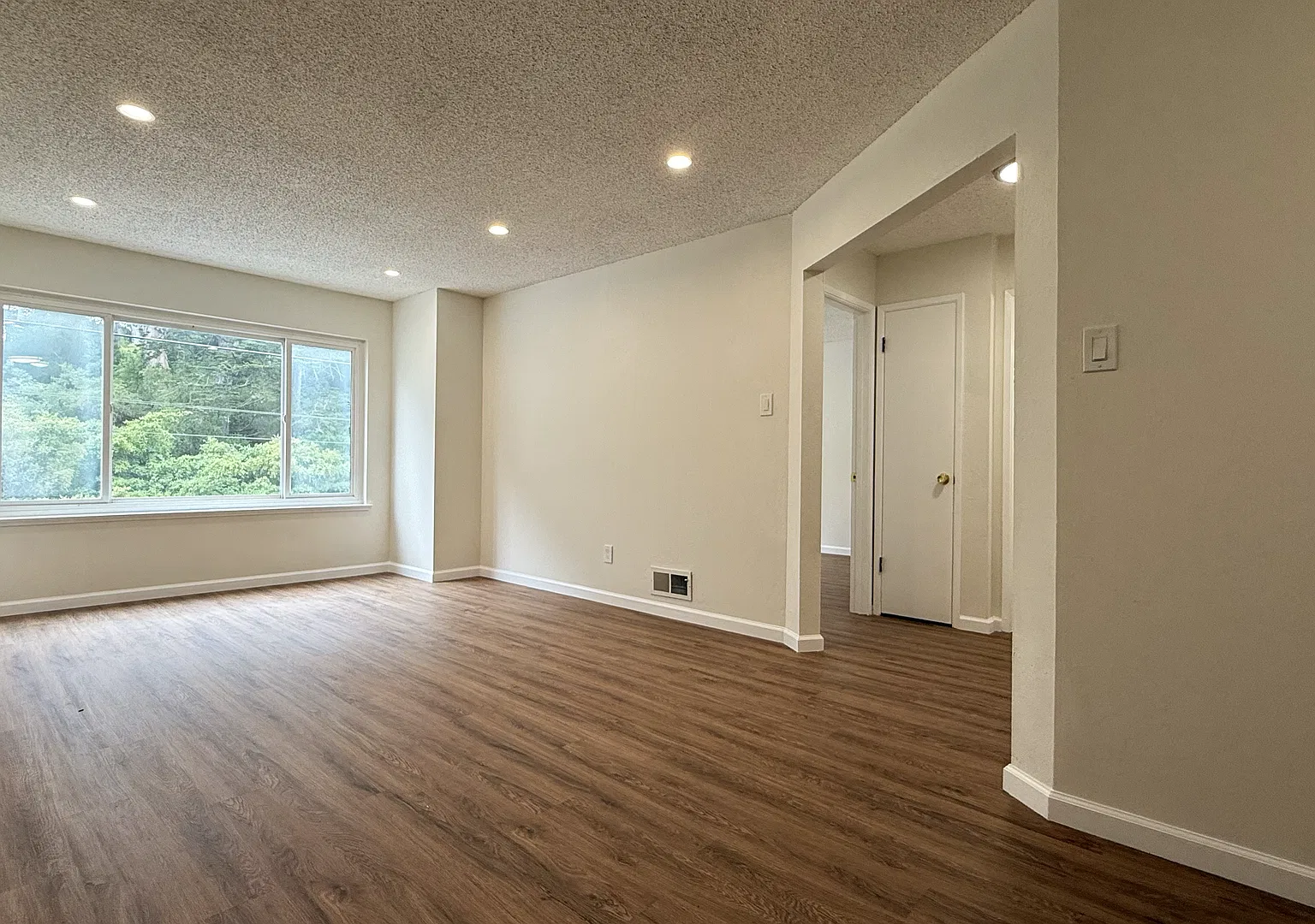 4302 Fulton St — Photo 1