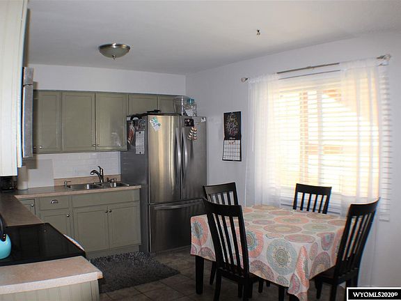 5th image of 1205 Palisades Way