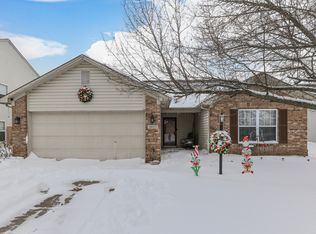 5827 Ashcroft Dr, Indianapolis, IN