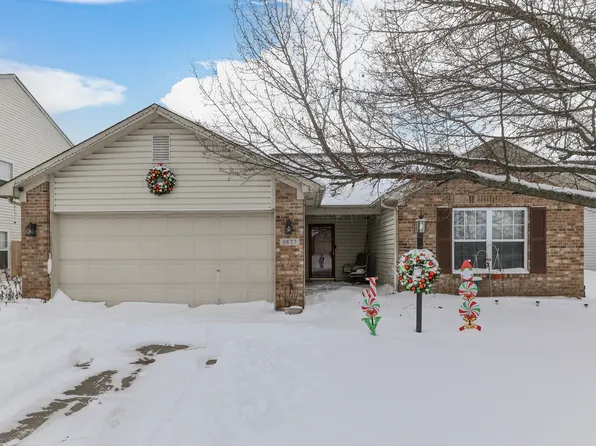 5827 Ashcroft Dr, Indianapolis, IN 46221