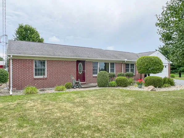 57772 M 62, Cassopolis, MI 49031