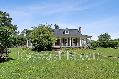 255 Silver Maple Rd Photo 1