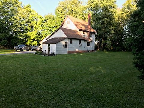 4th image of 342 E Elmwood Ave