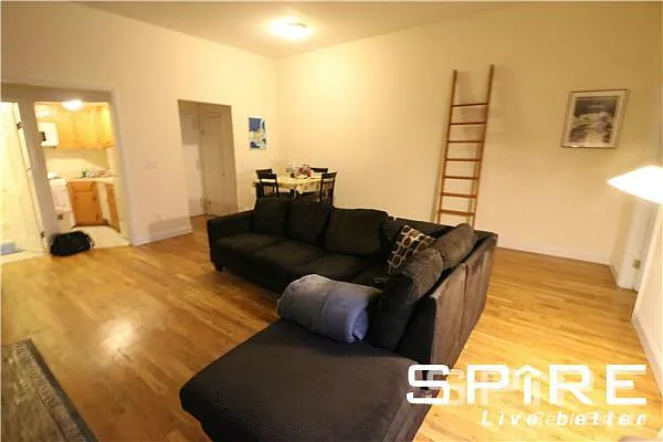 Rented by Spire Group | media 12