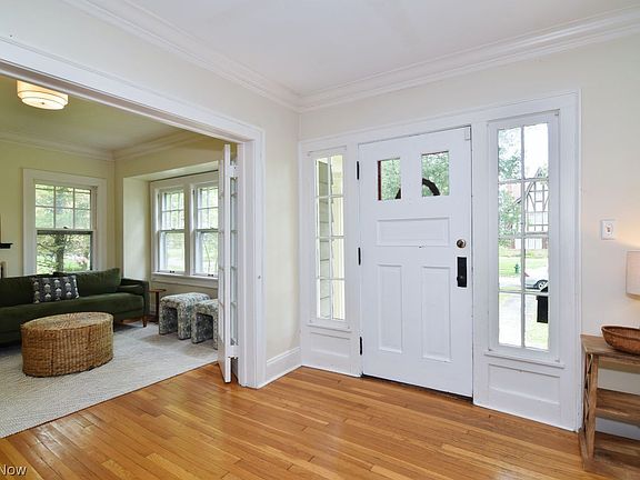 2nd image of 3180 Chadbourne Rd