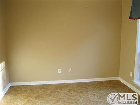 4th image of 5673 Countryside Dr