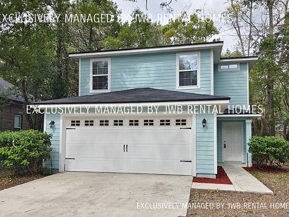 3rd image of 3047 Gilmore St