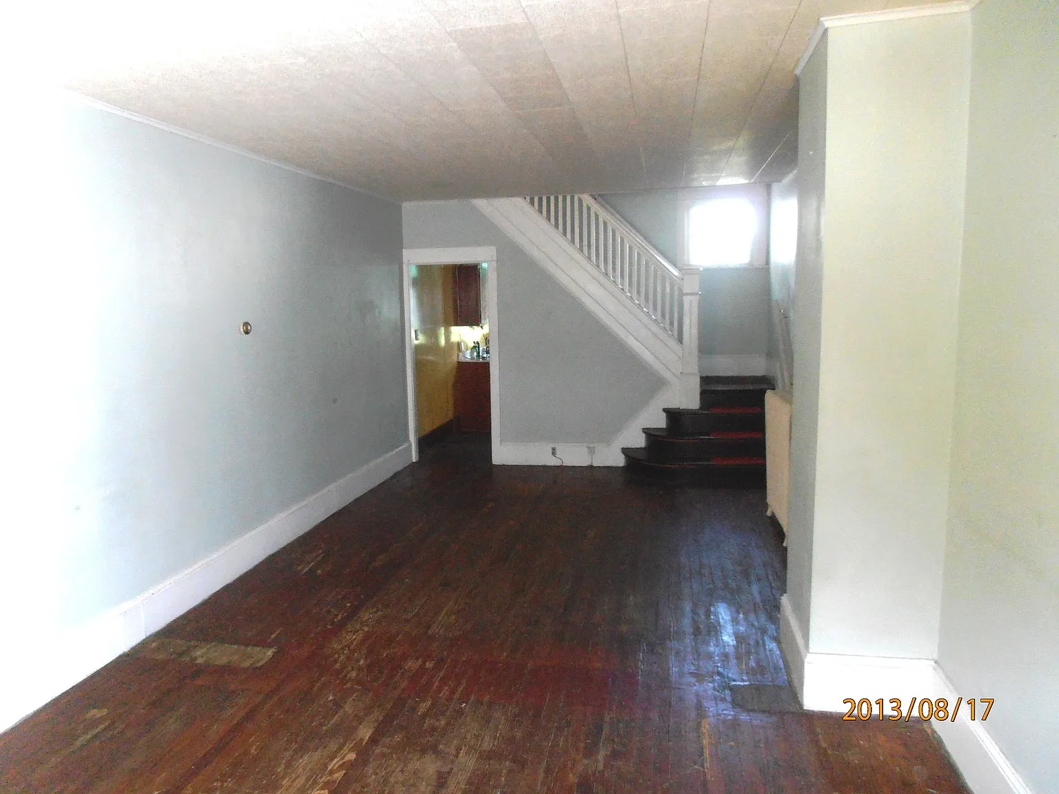 10 S Vine St photo 1