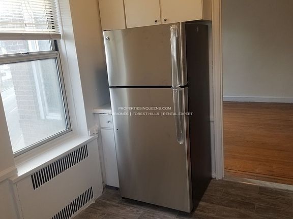 4th image of 10825 72nd Ave APT 3B