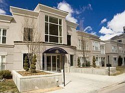 1st image of 3075 E Kennedy Dr APT 220