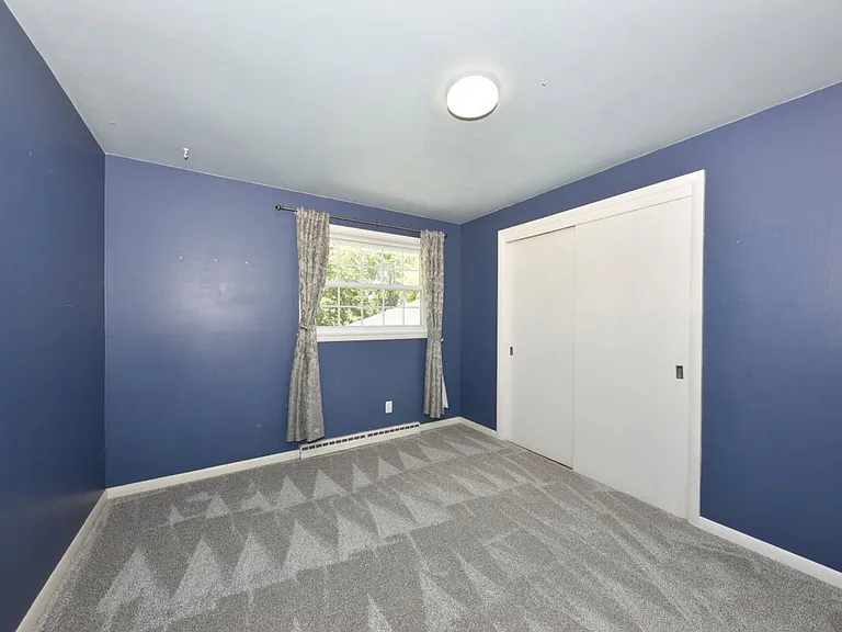 12475 Elmhurst Pkwy — Photo 23