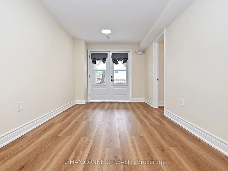 1788 Shelburne St — Photo 48