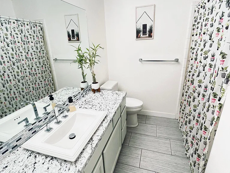 2290 N 1075 E — Photo 7