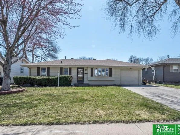 12217 P St, Omaha, NE 68137