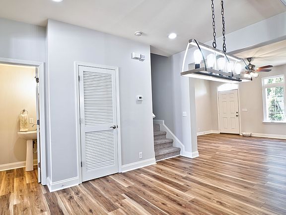 5th image of 2157 Gold Valley Dr