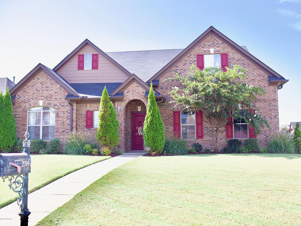 1st image of 2719 Russum Dr