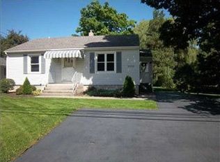 3522 Lyell Rd, Gates, NY 14606
