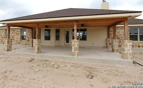3rd image of 405 Clover Ln Lot 24