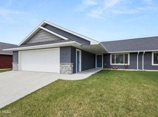 1335 Cherry Dr, Watertown, SD 57201