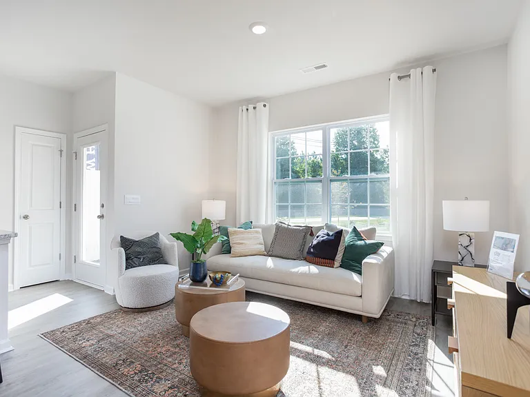 5514 Avery Dr — Photo 13