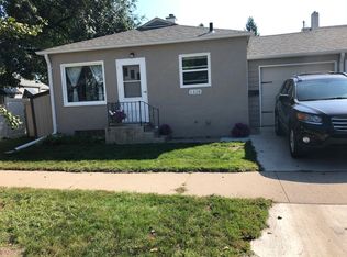 1328 S Glendale Ave, Sioux Falls, SD 57105