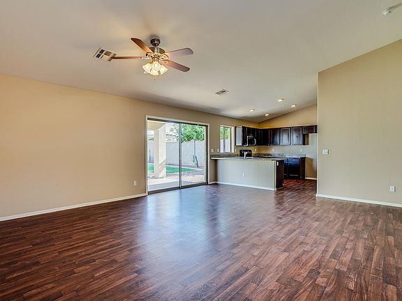 4th image of 11338 E Escondido Ave