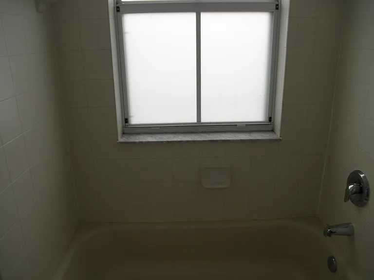 3002 Shoma Dr — Photo 10