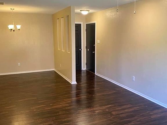 2nd image of 4323 S Olive St #6