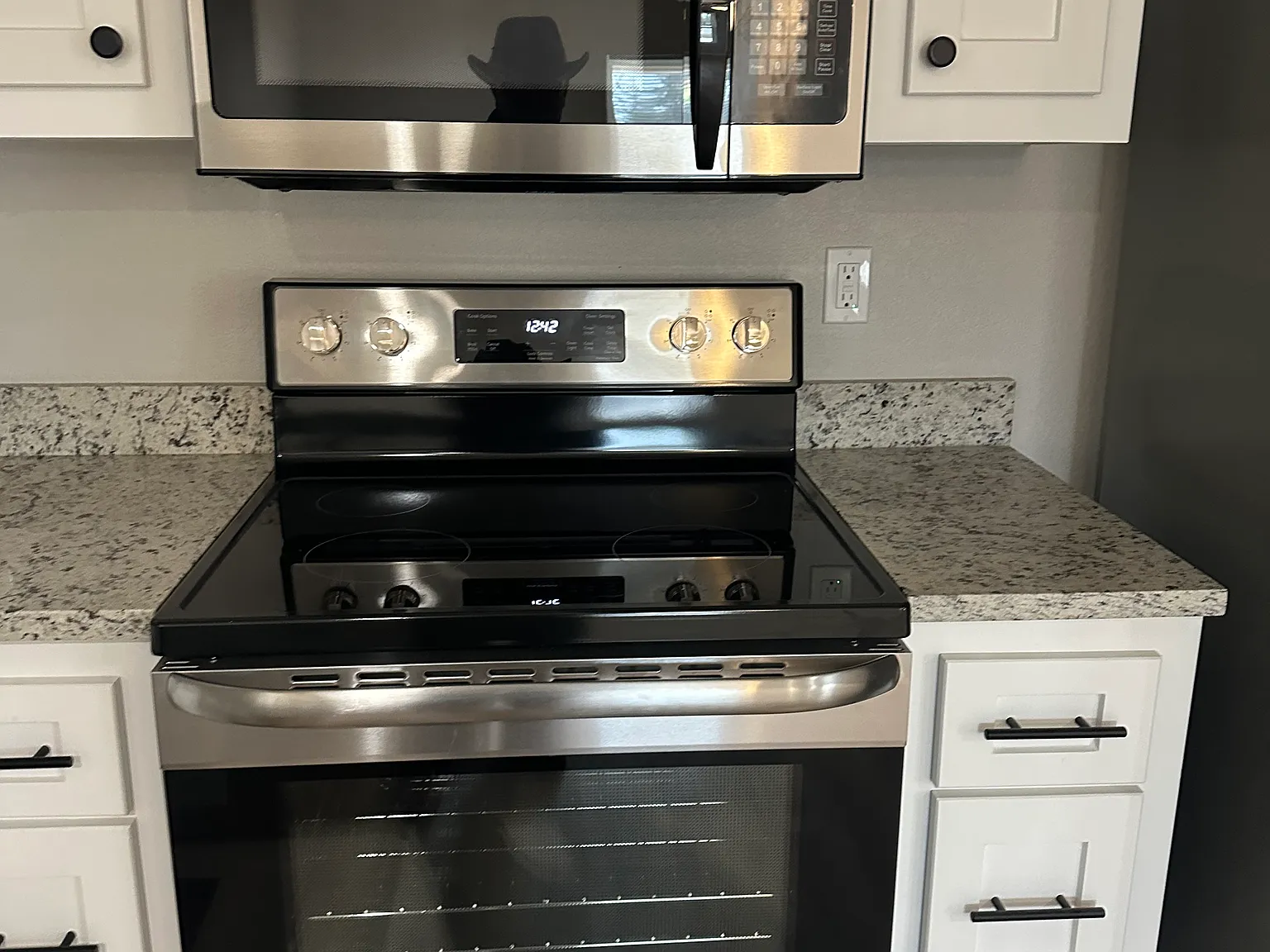 2 bed, 1000 sqft, $1,150 — Photo 3