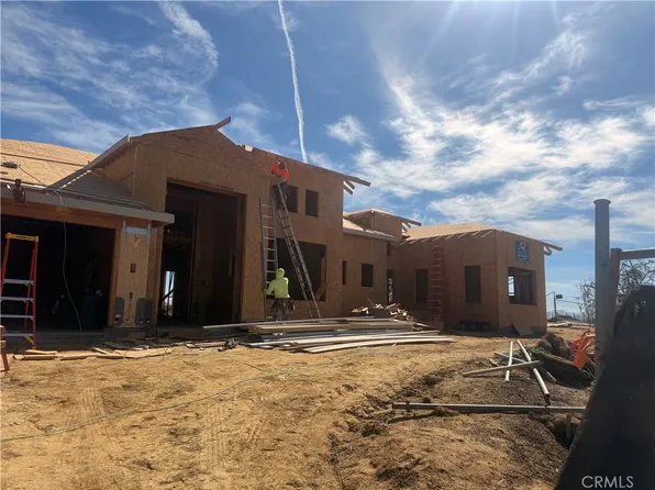 3118 Old Coach Dr, Camarillo, CA 93010