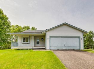 1844 Houle Cir, Centerville, MN 55038
