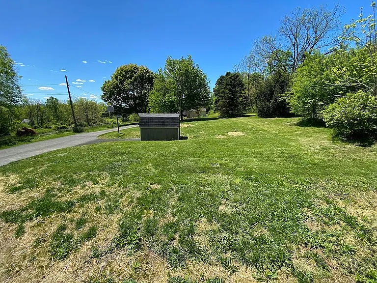 822 N Limekiln Pike — Photo 8