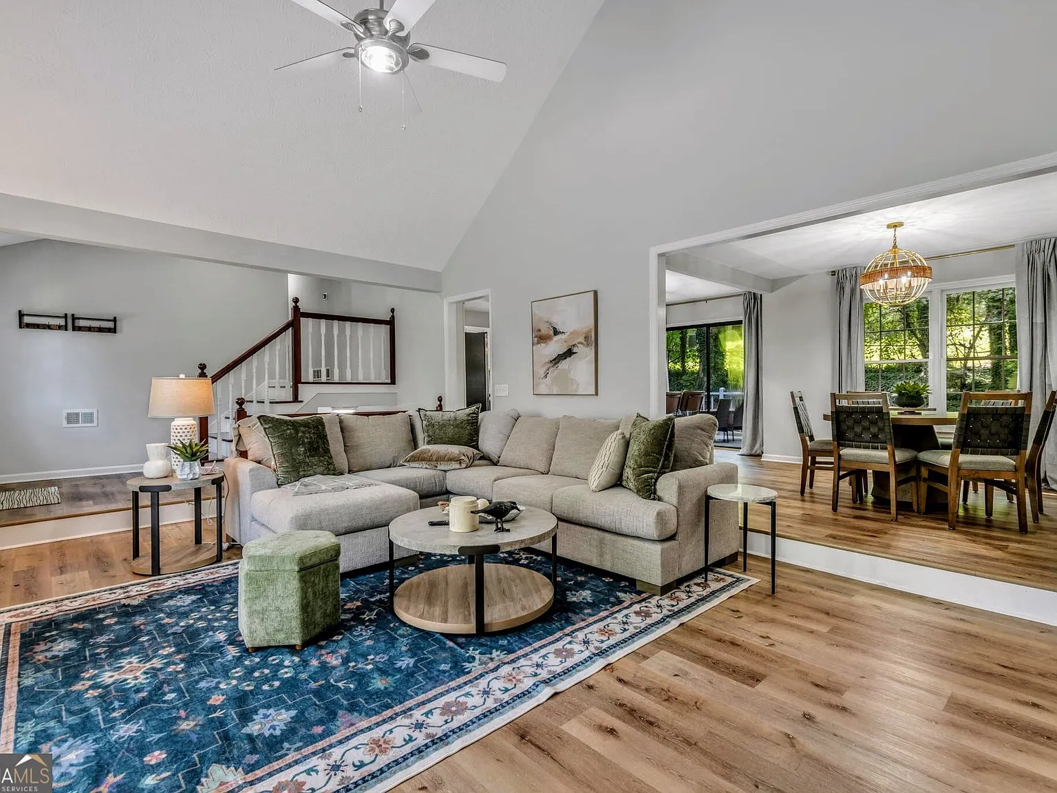 5 bed, 3.0 bath, 3200 sqft, $6,800 — Photo 4