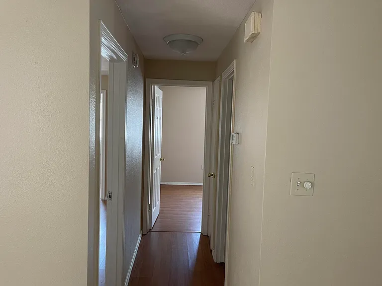 5633 Auld Ln — Photo 22