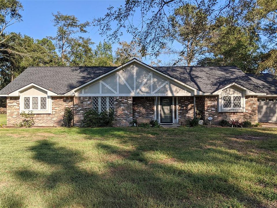 1st image of 26422 Pin Oak Dr