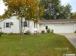 1690 William St, Cumberland, WI 54829