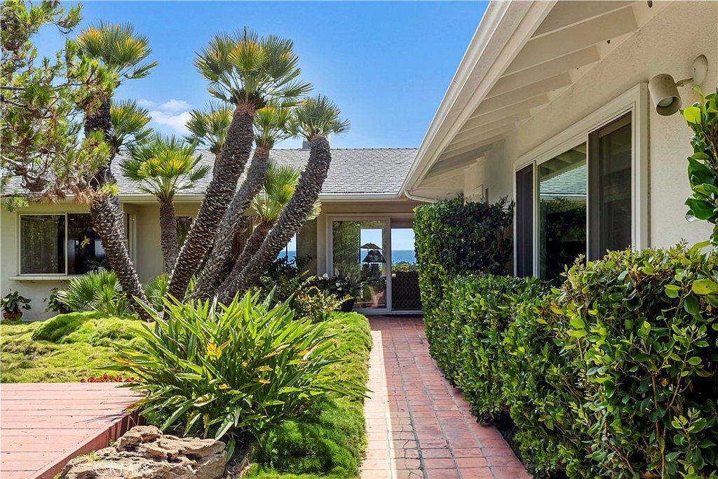 4807 Dorchester Rd, Corona Del Mar, CA 92625 | Zillow